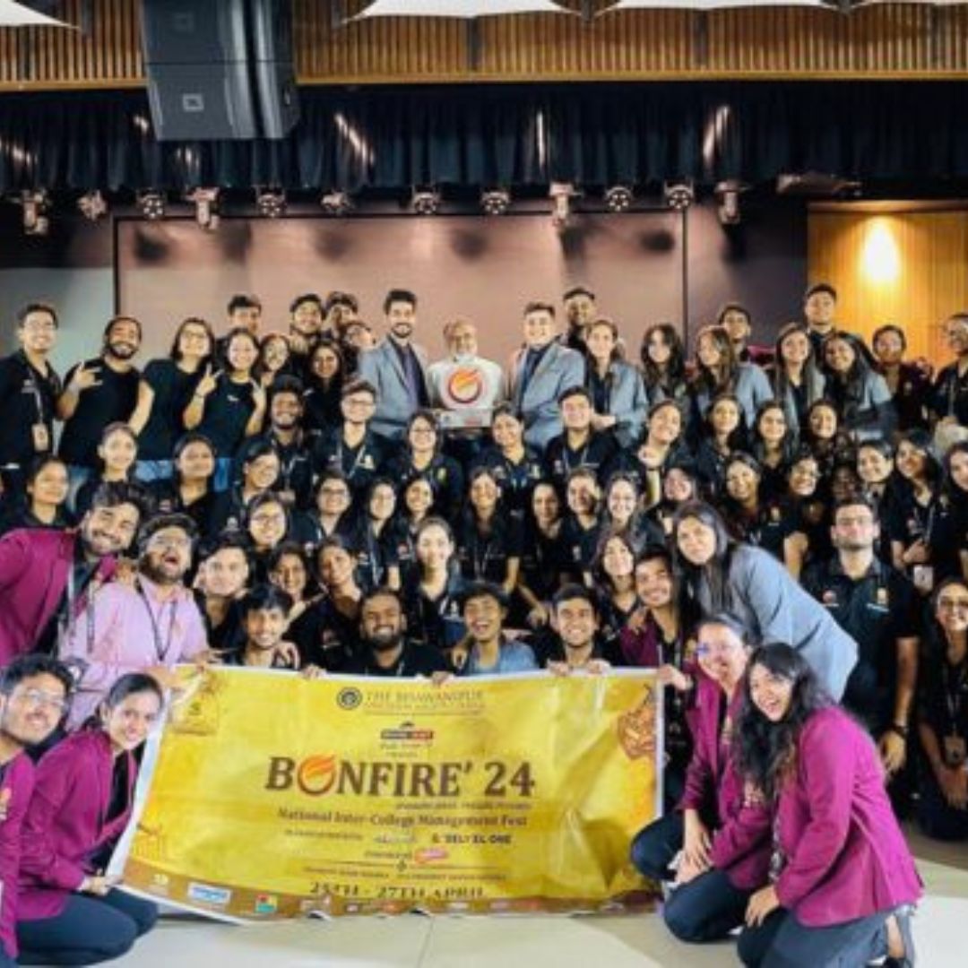 The Telegraph-Edugraph online coverage of The Bhawanipur Education Society College’s Department of Business Administration annual inter-college management fest, ‘BONFIRE 2024', event coverage.